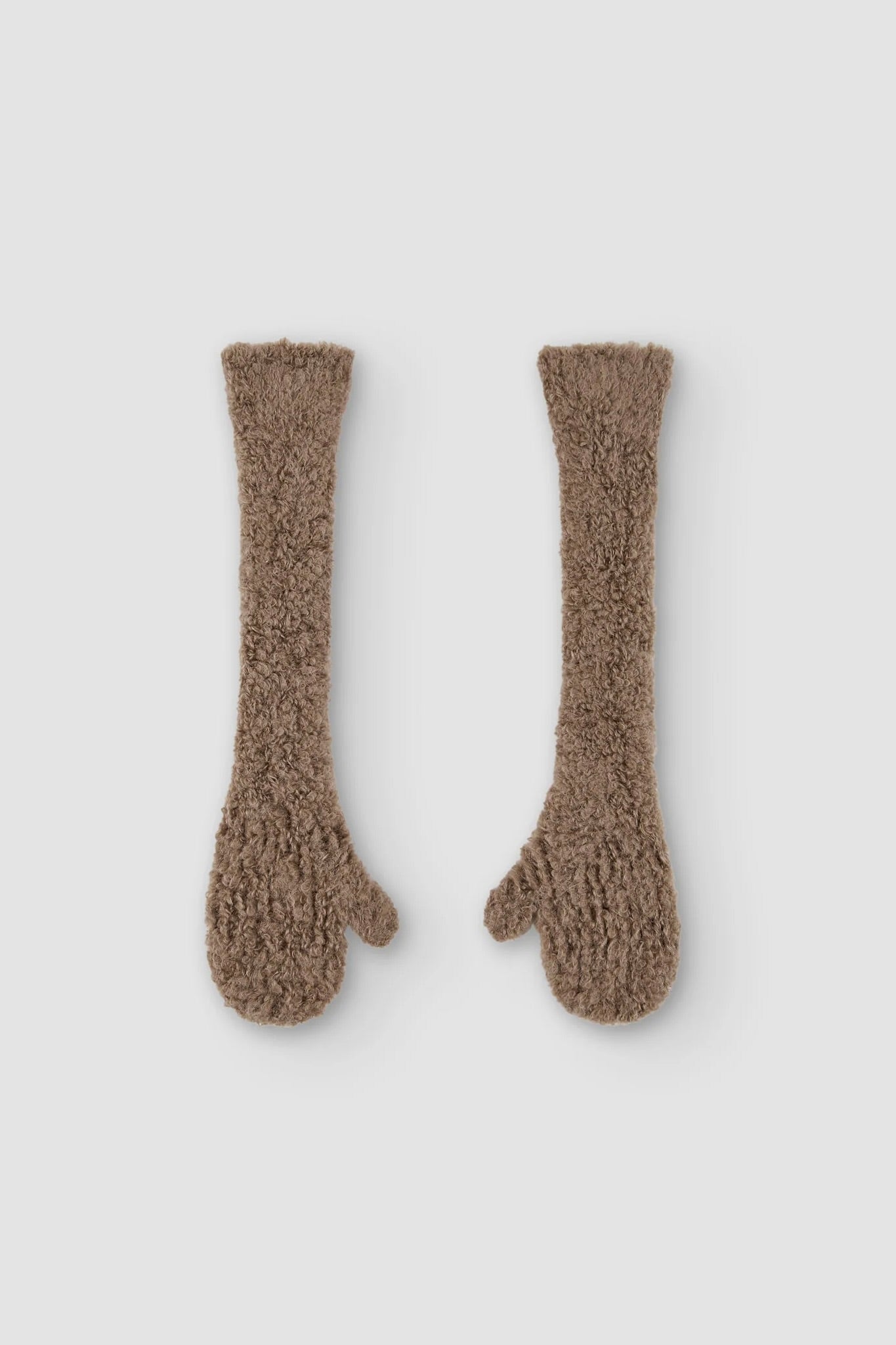 Rus Brazo Mittens / Caramel