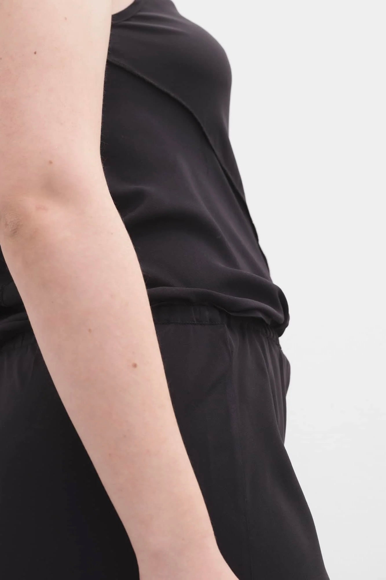 Baserange Lava Skirt / Silk Crepe