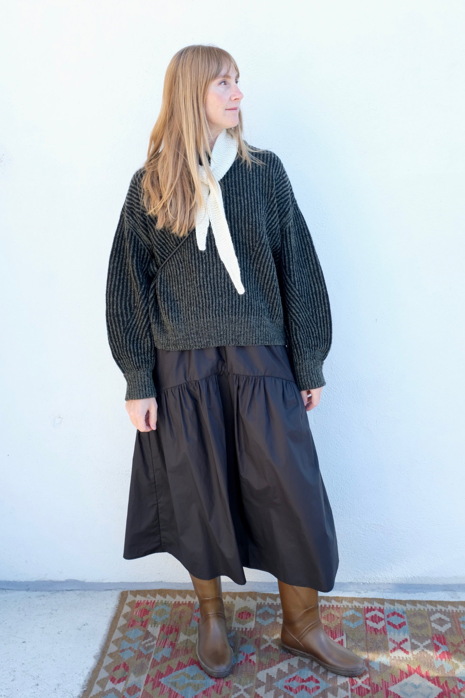 A Bronze Age Field Skirt / Black Poplin