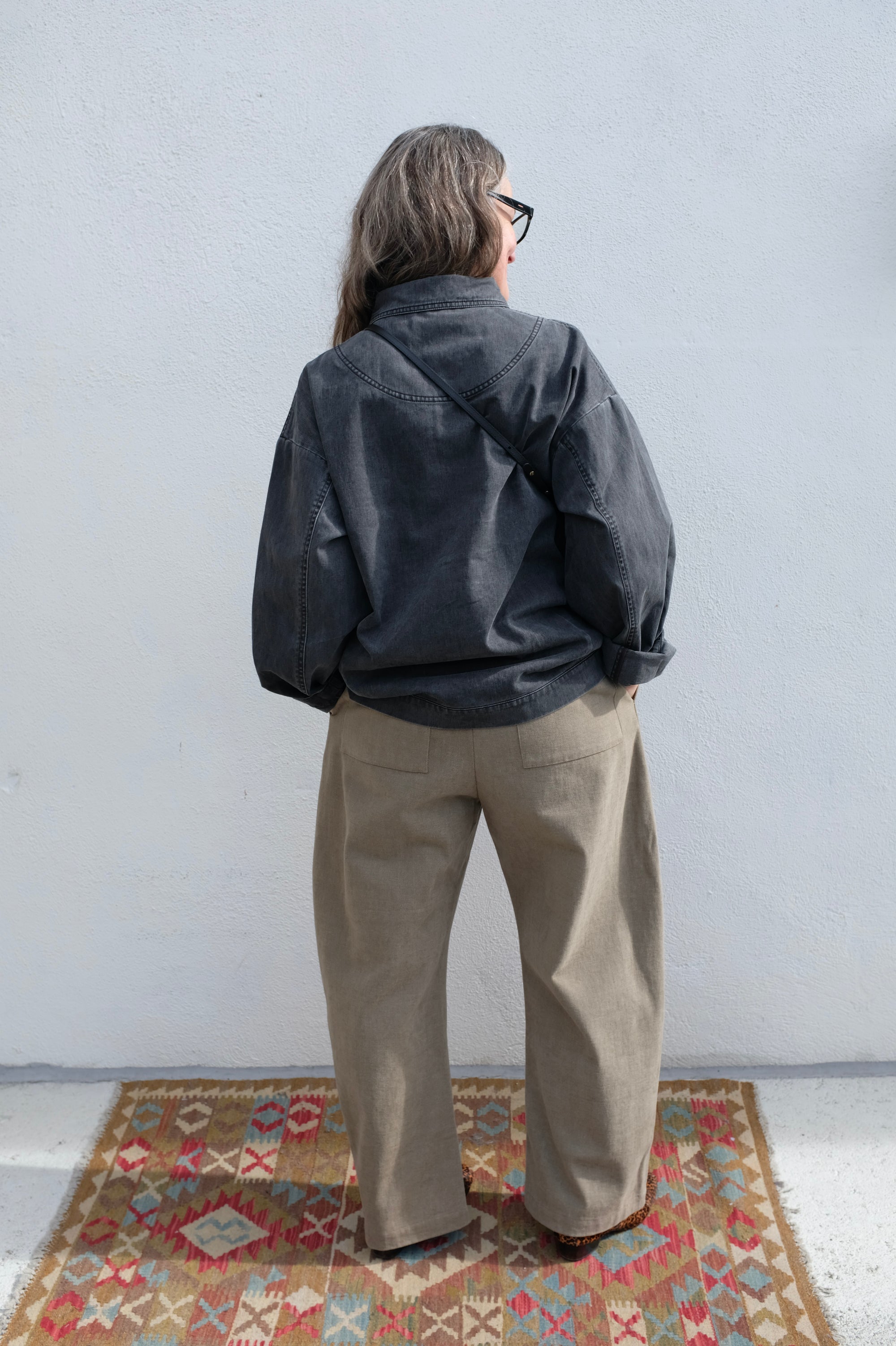 Tailored Curve Legged Trouser / Umber