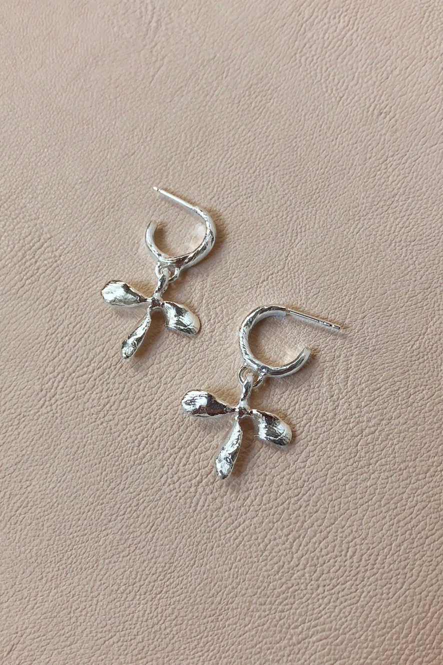 Ora C Trifoli Earring / Silver