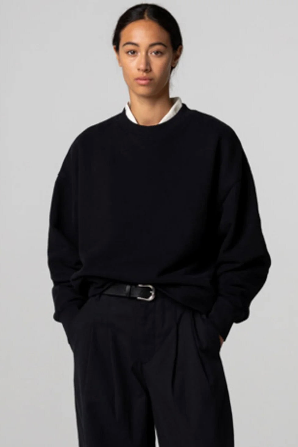 Amy Powney x Finisterre Oversized Sweatshirt / Black