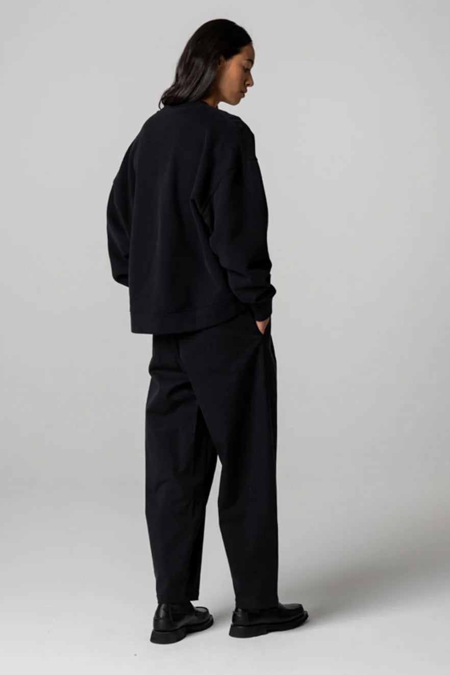 Amy Powney x Finisterre Oversized Sweatshirt / Black
