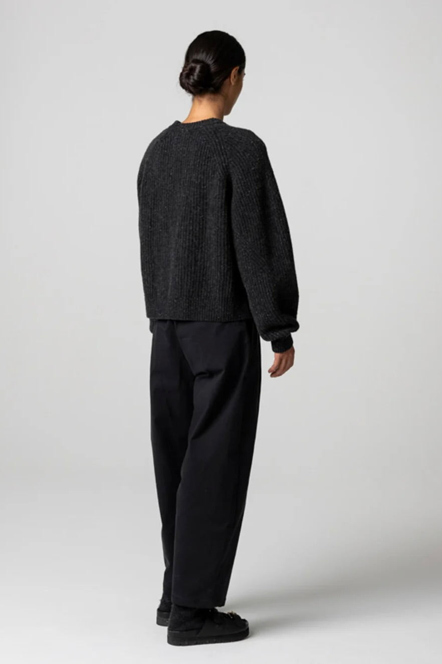 Amy Powney x Finisterre Fisherman Rib Cardigan / Raven