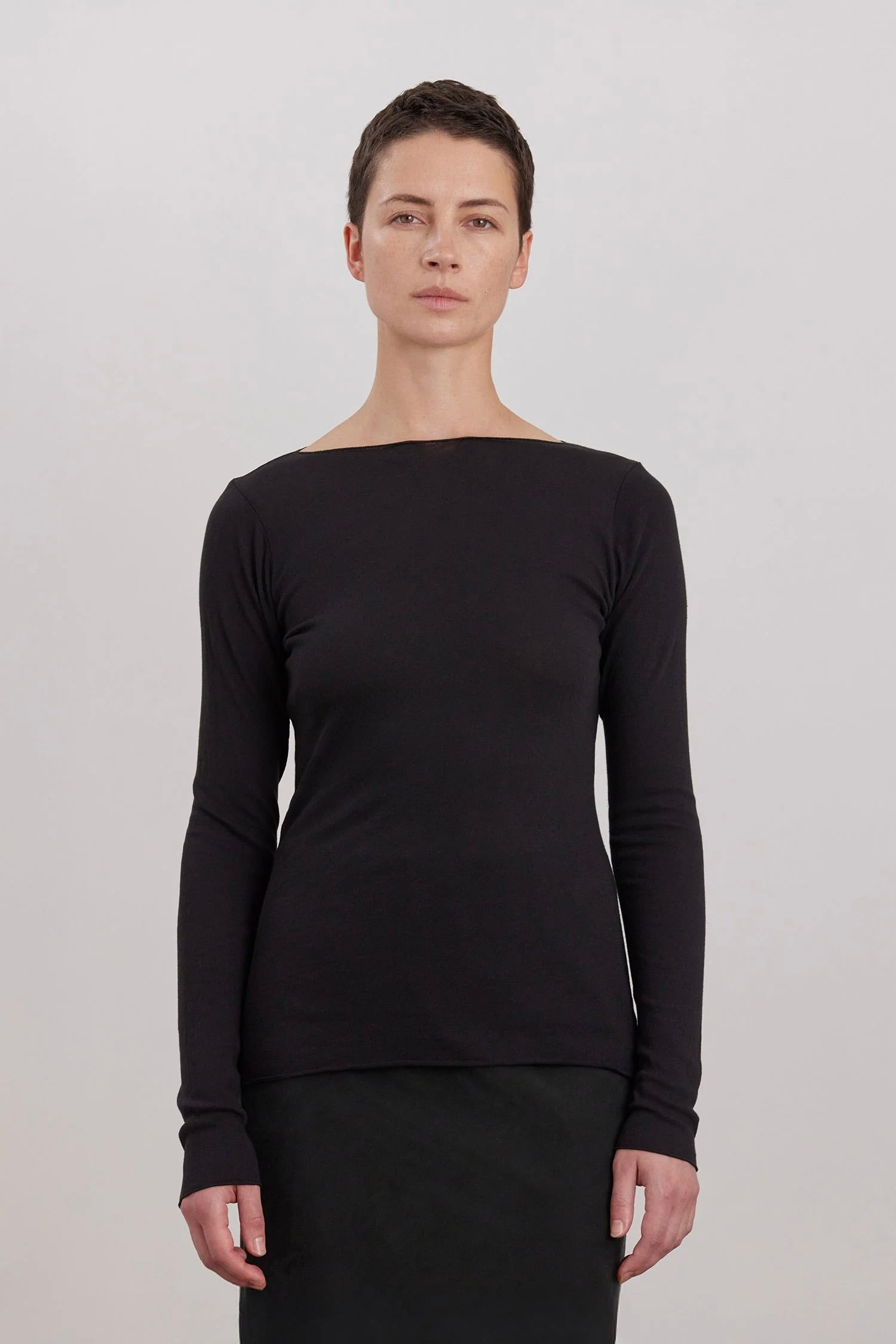 Loose Fit Long Sleeve Tee / Black
