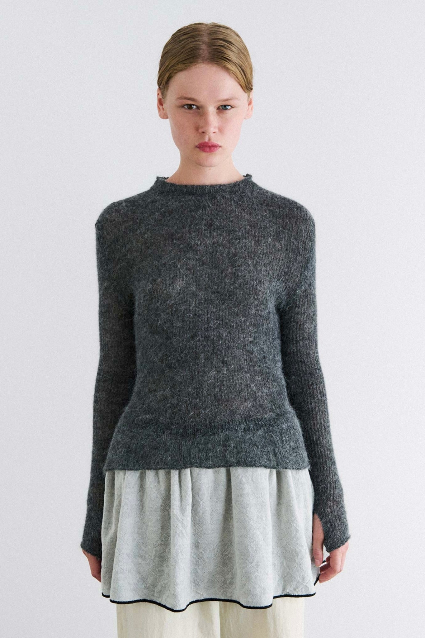 Rus Yubi Sweater / Anthracite