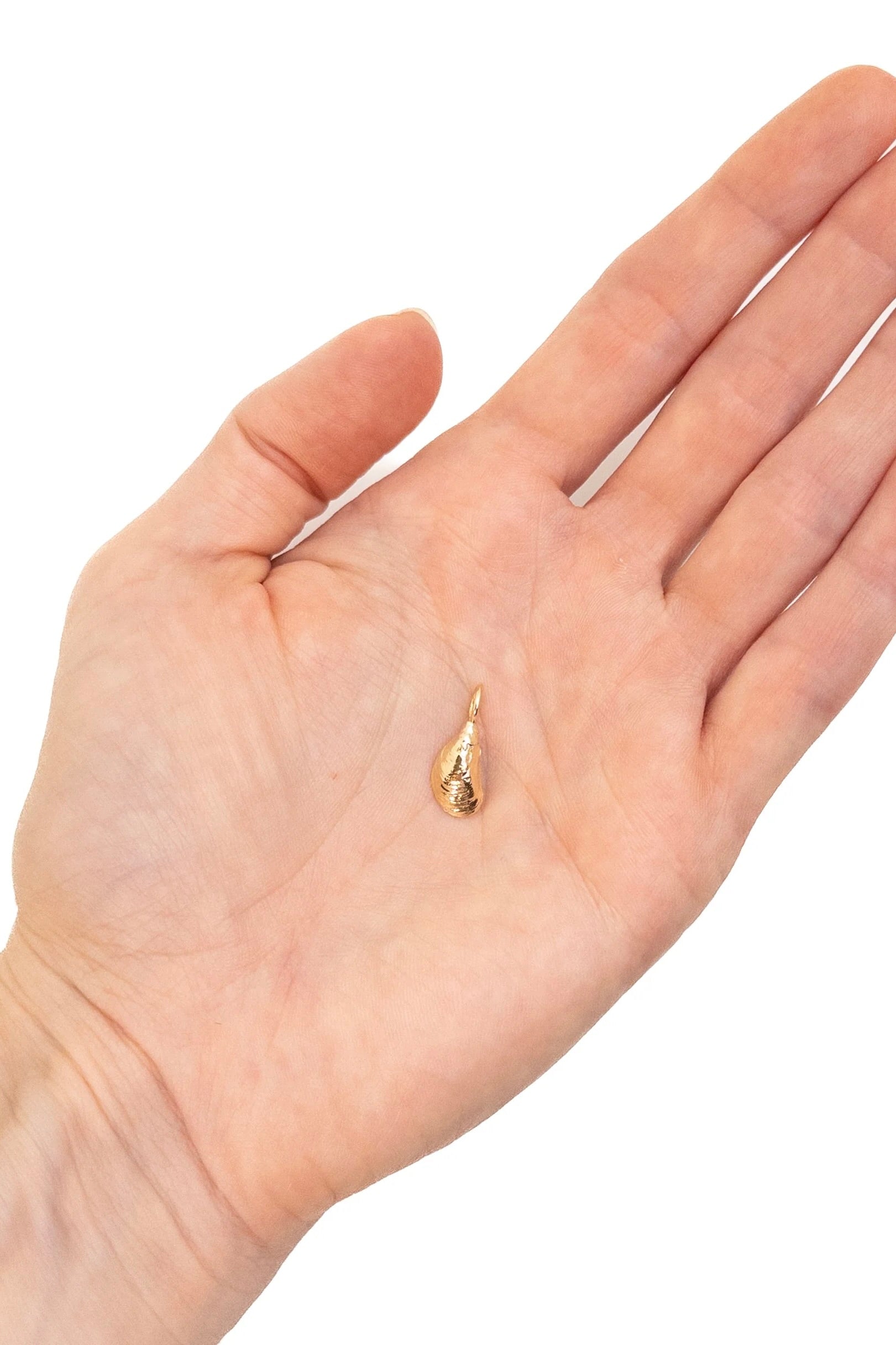 Rokosz Jewelry Lucky Mussel / 10k Solid Yellow Gold