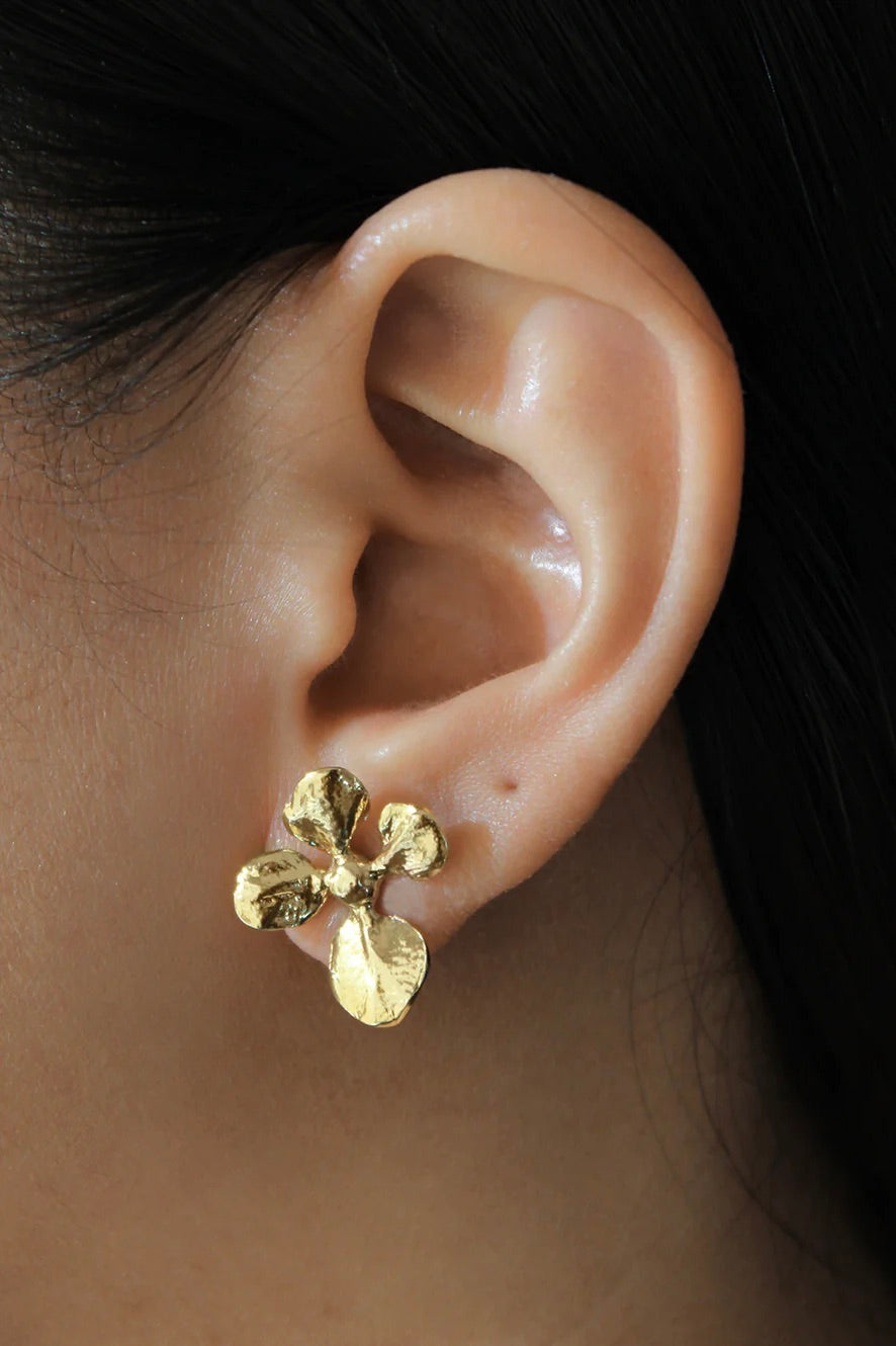 Ora C Virgo Bud Earrings / Brass