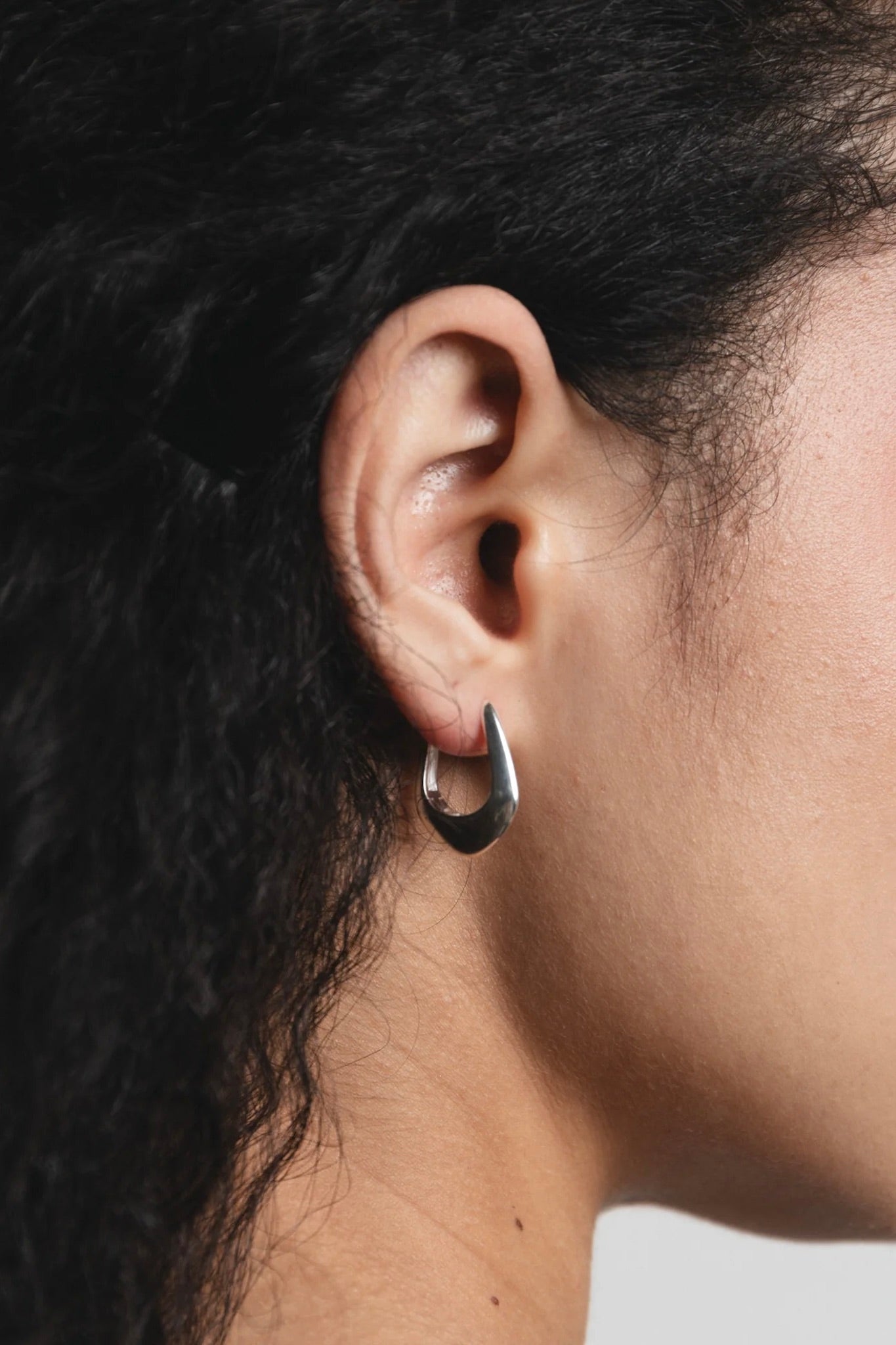 Wolf Circus Mila Hoops / Silver