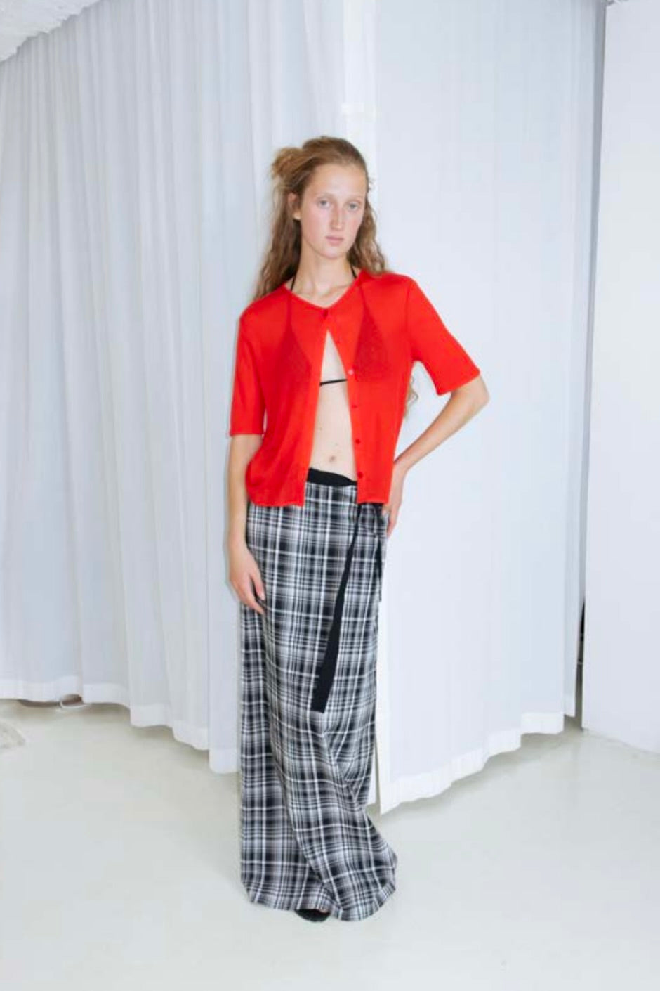 Recycled Bae Shortsleeve Cardigan / Red