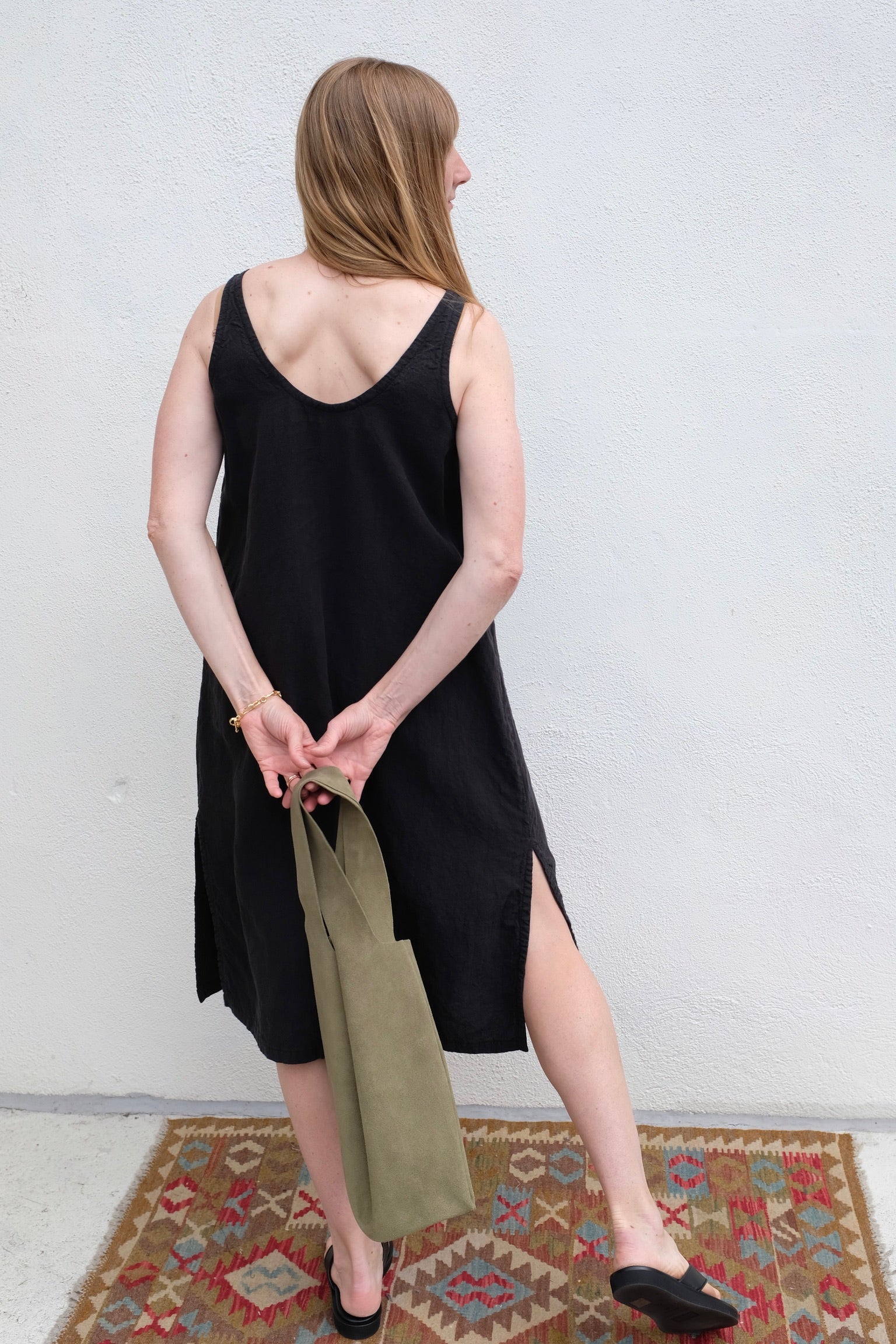 Moss Grey Iris Midi with Slits / Black