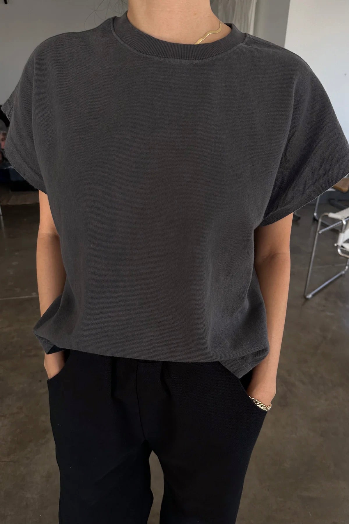 Le Bon Shoppe Jeanne Tee / Almost Black