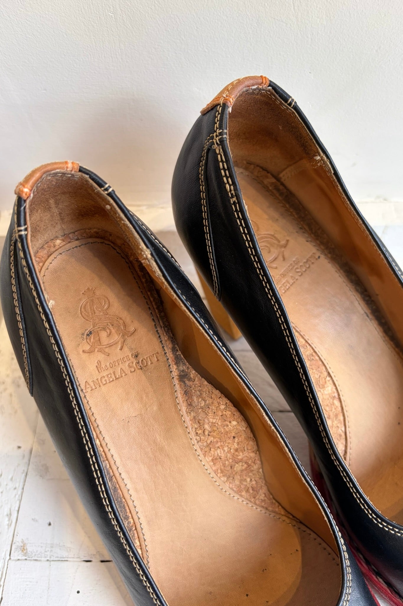 Pre-Loved / Office of Angela Scott Western Heel / Black / Size 39