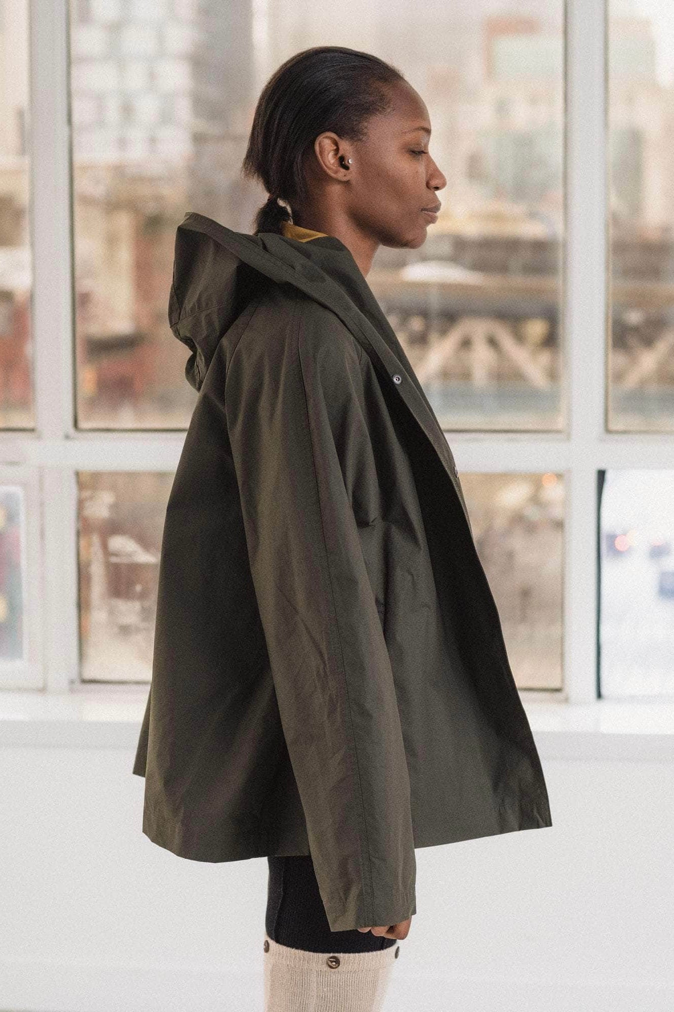 Baserange Cave Windbreaker / Green Brown