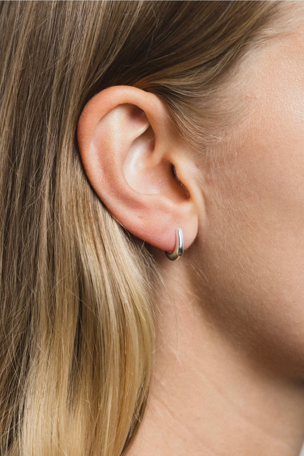 Wolf Circus Molly Hoops / Silver