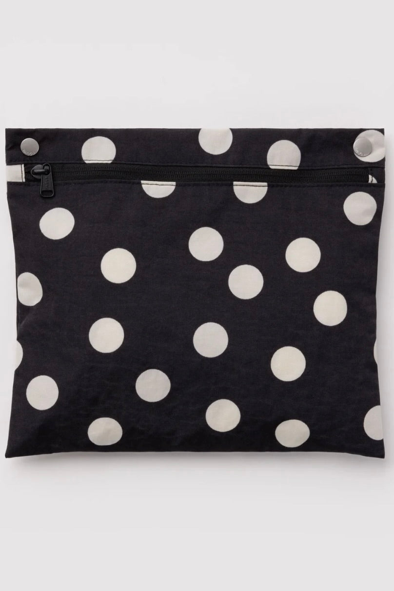 Baggu Cloud Carry-on / Black + Cream Polka Dot
