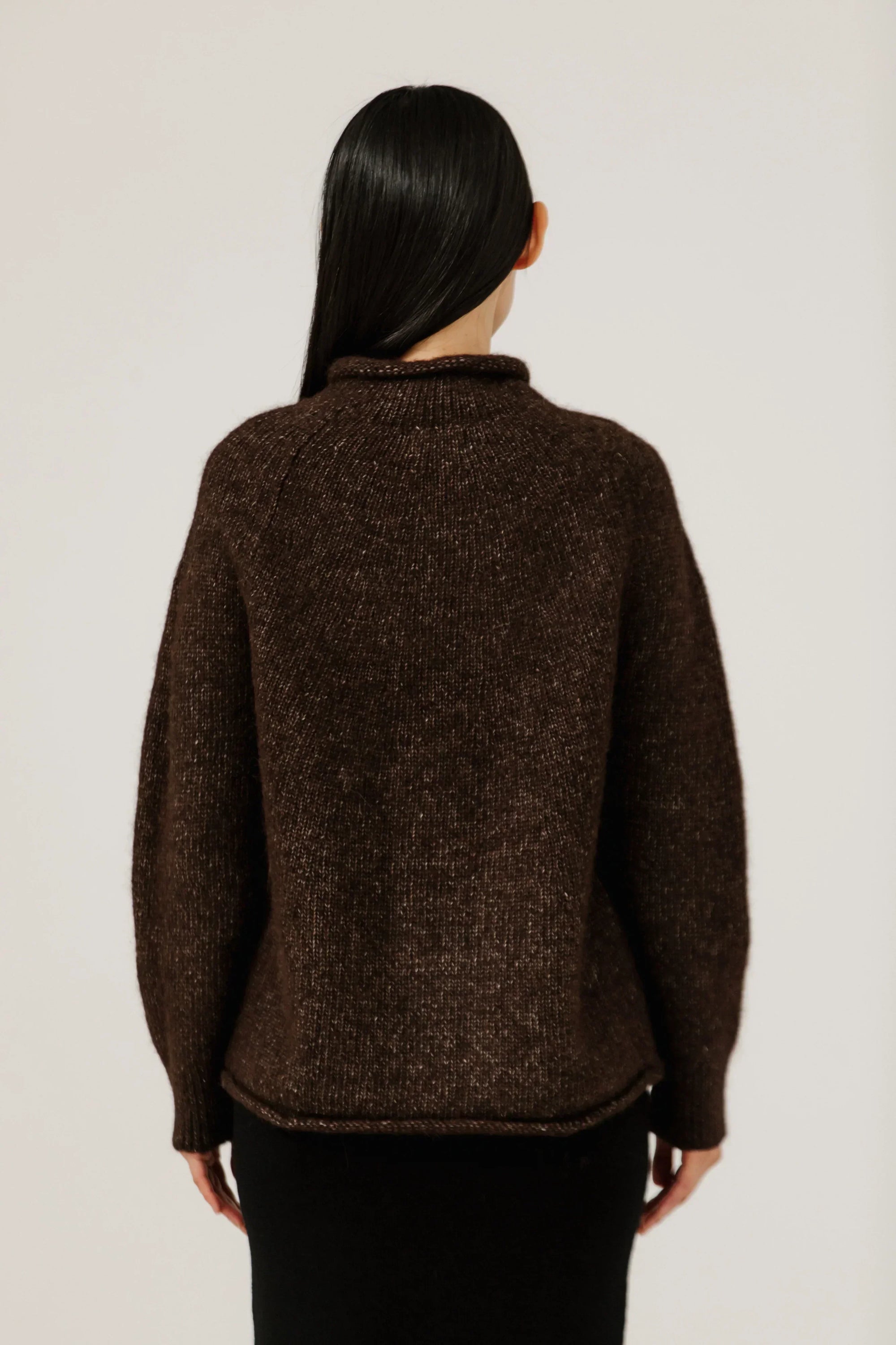 Bare Knitwear / Pop-Up / Handloom Rollneck Sweater / Carob