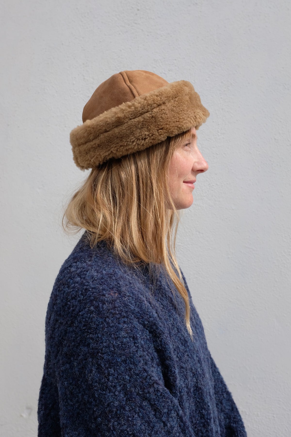 Cawley Suede Back Curly Hair Cap / Tan