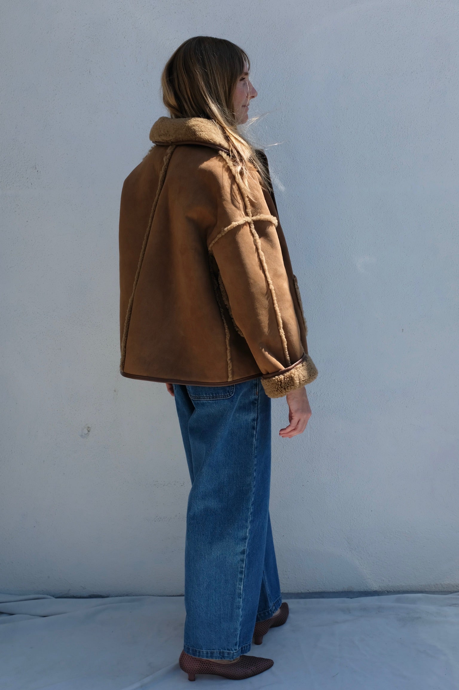 Suede Back Curly Hair Seam Out Avis Jacket / Tan
