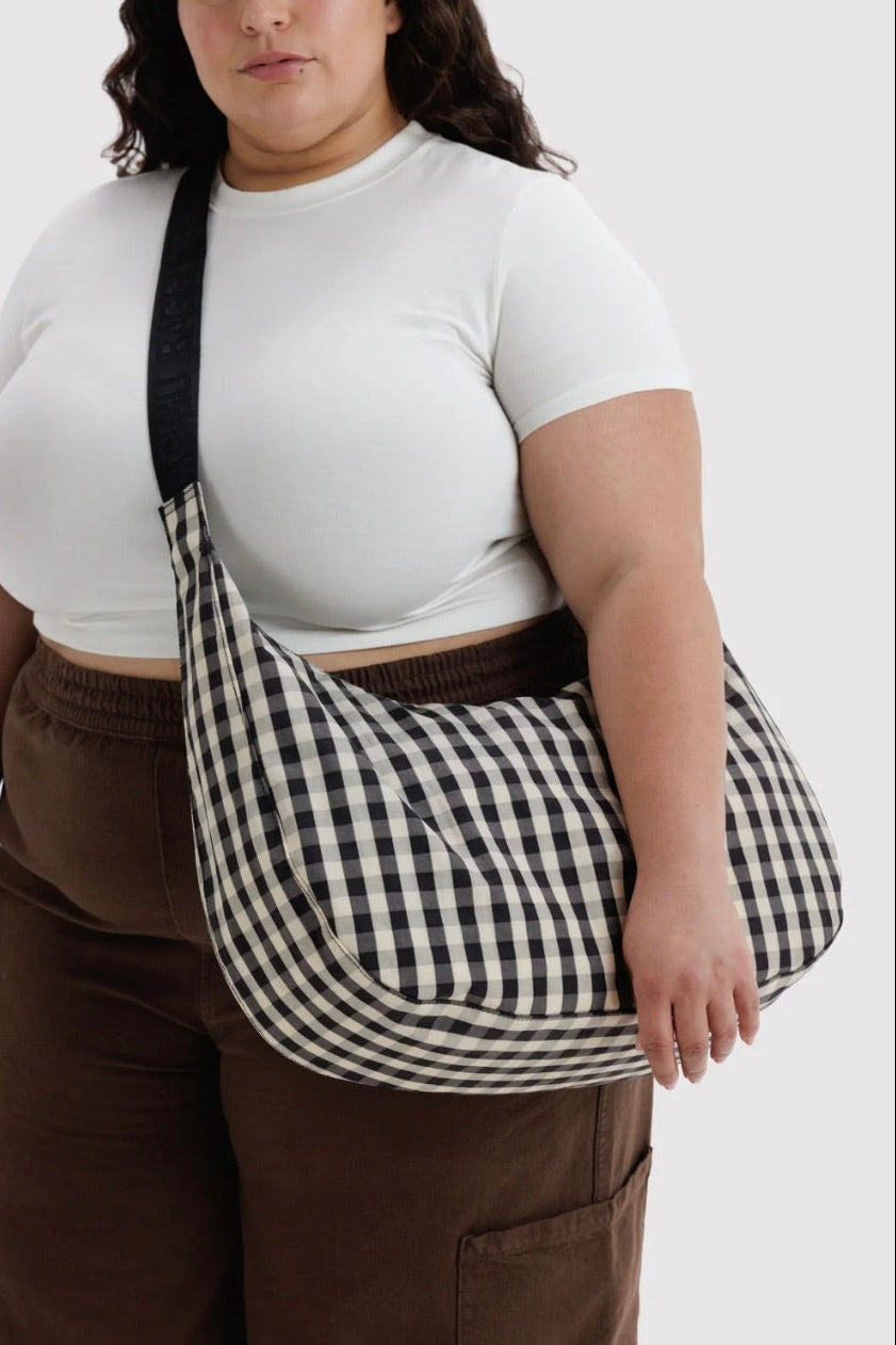 Baggu Large Nylon Crescent Bag / Black + Cream Gingham