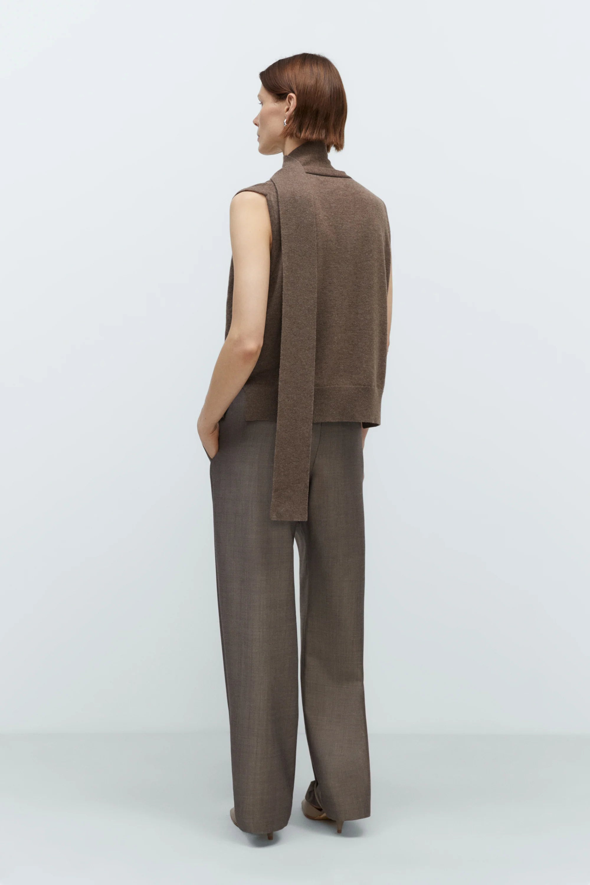 Cordera Merino Wool Lace Waistcoat / Taupe
