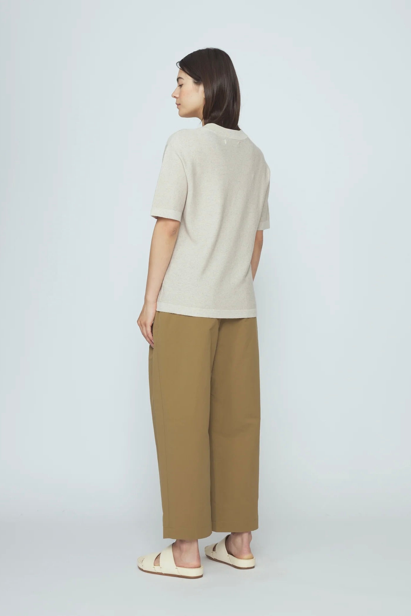 7115 by Szeki Fine Knit Tee / Speckle Beige