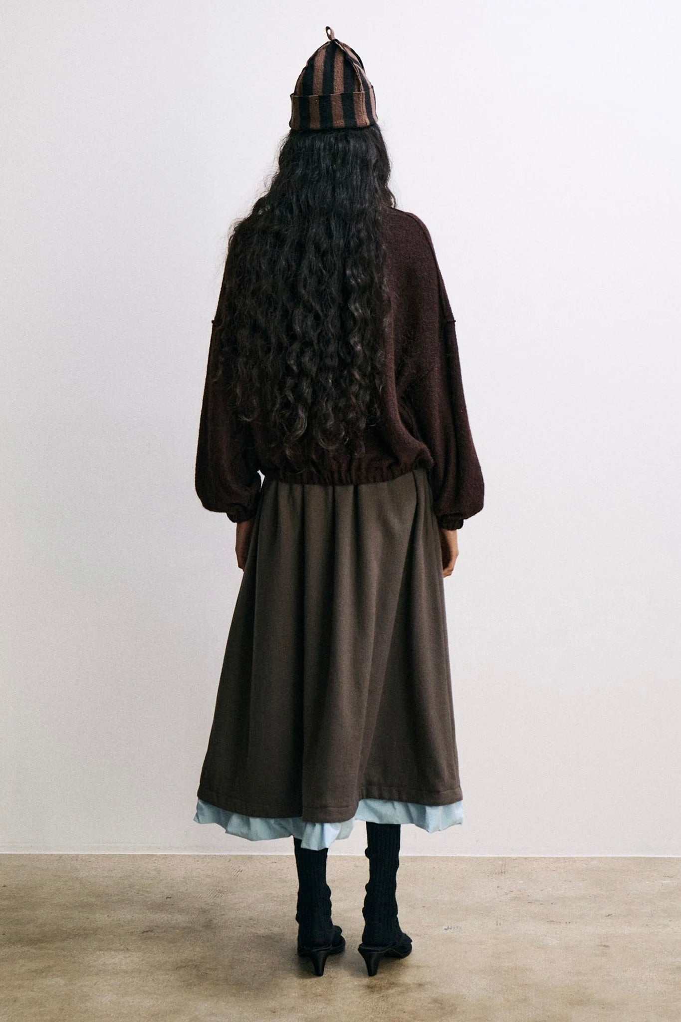 Rus Shinrin cardigan / Espresso