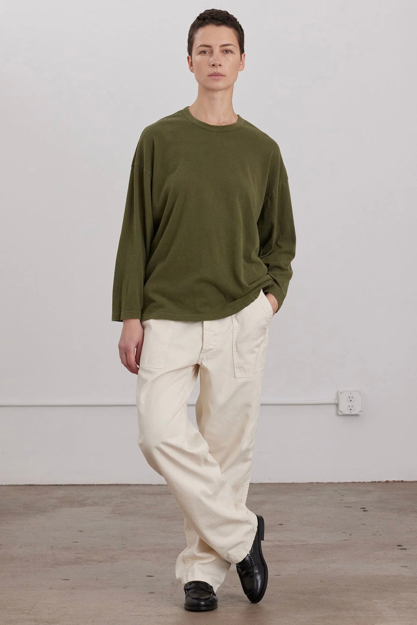 Black Crane Loose Fit Long Sleeve Tee / Army