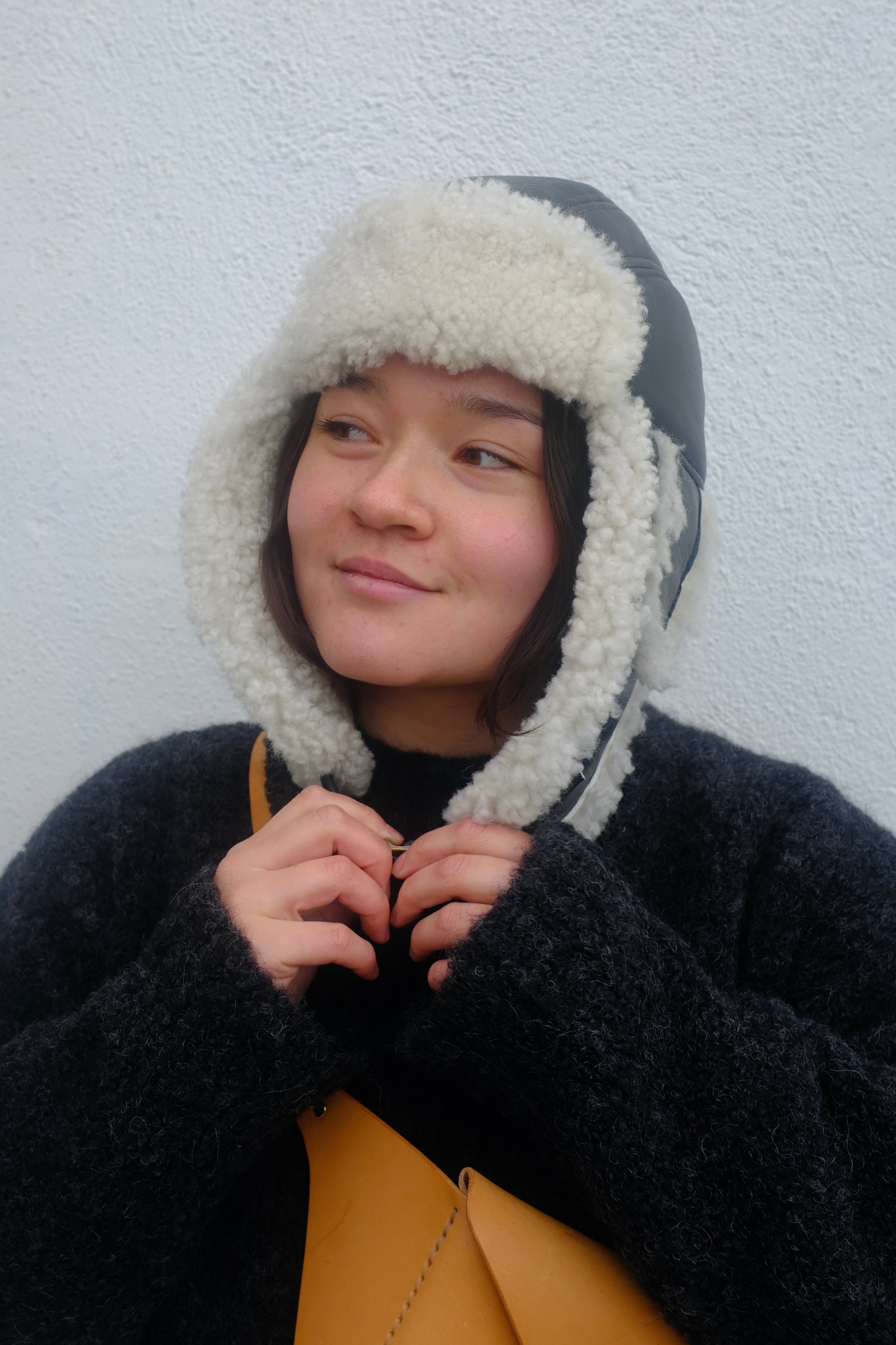 Milo & Dexter Aviator Cap with Buckle / Dark Brown Shearling