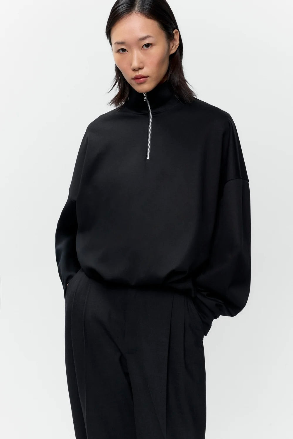 Cordera Balloon Quarter Zip / Black