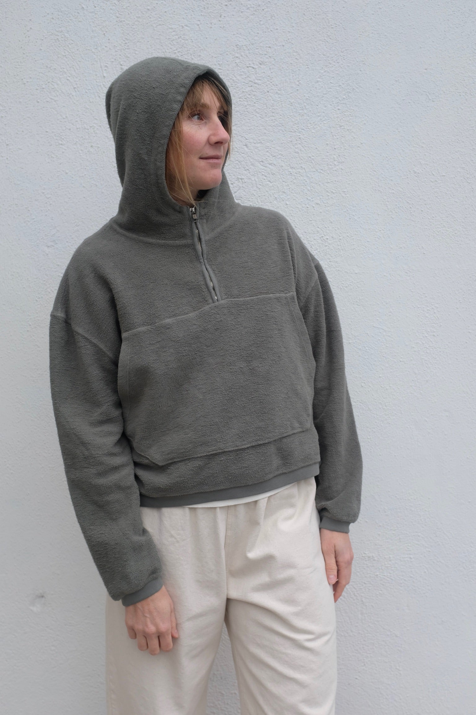 Jungmaven Heathered Osprey Cropped Sweatshirt / Olive