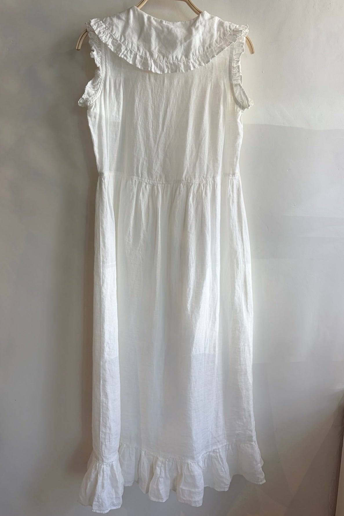 Pre-Loved / Gillian Stevens Peter Pan Collar Ruffle Dress / White / Size 1