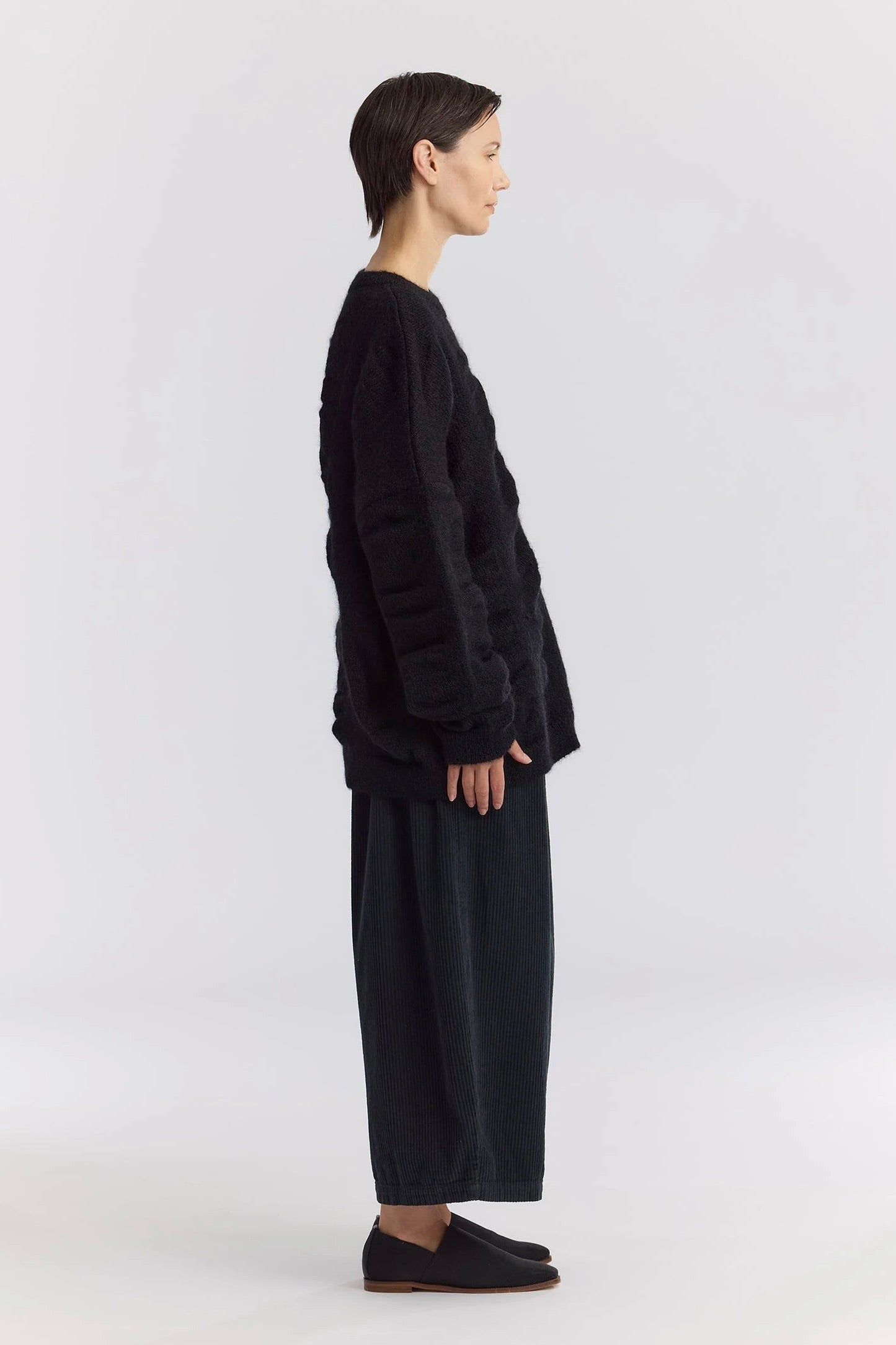 Black Crane Waterfall Sweater / Black