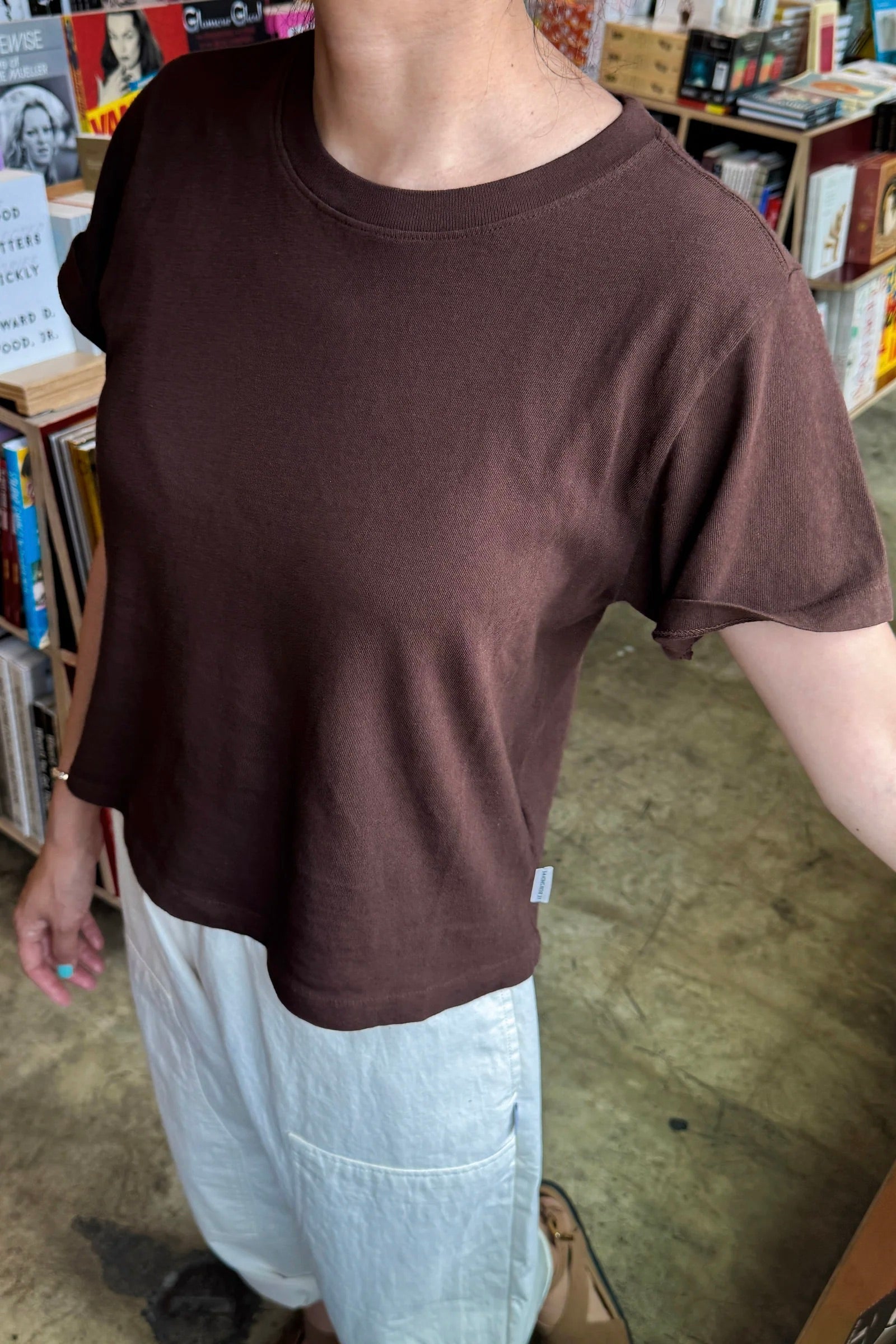 Airy Darling Tee / Dark Cacao
