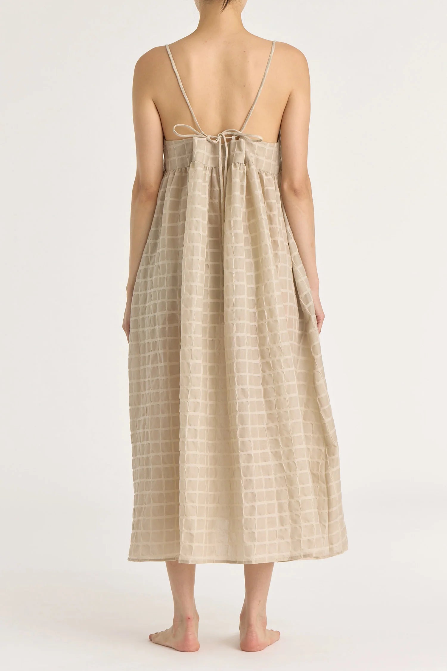 Black Crane Ripple Strap Dress/ Beige