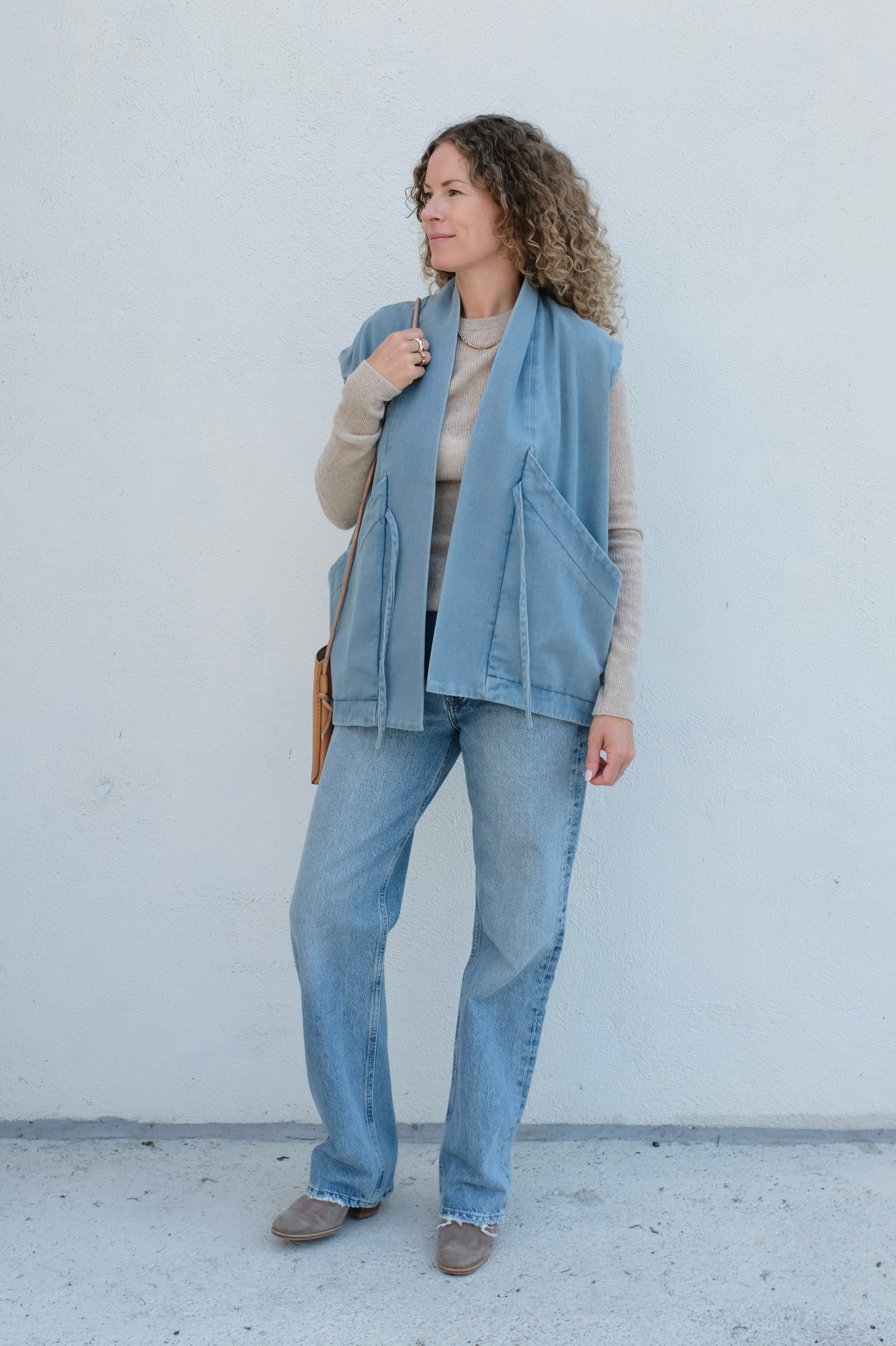 7115 by Szeki Sumo Vest / Faded Blue
