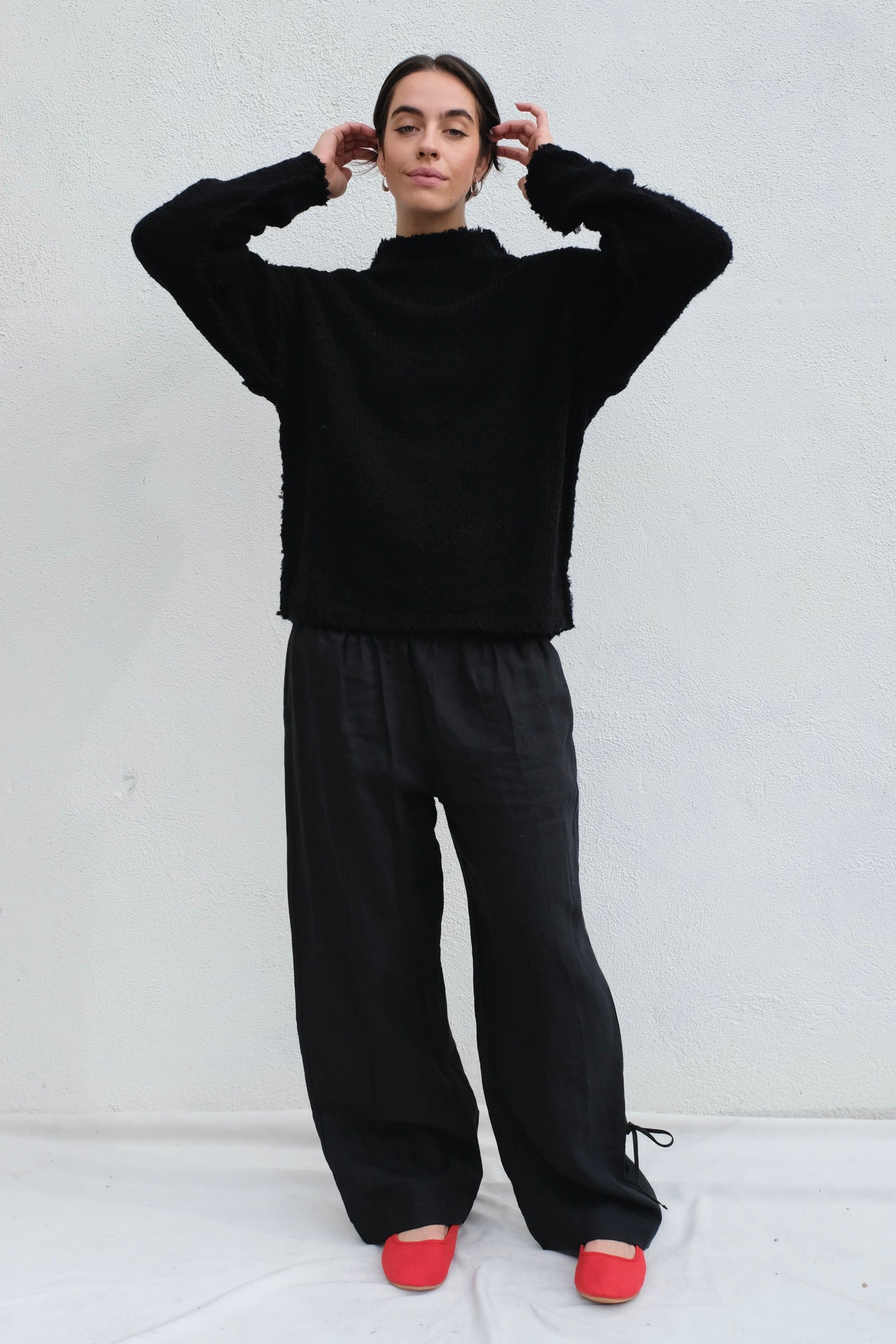 Rus Nemuri Sweater / Black