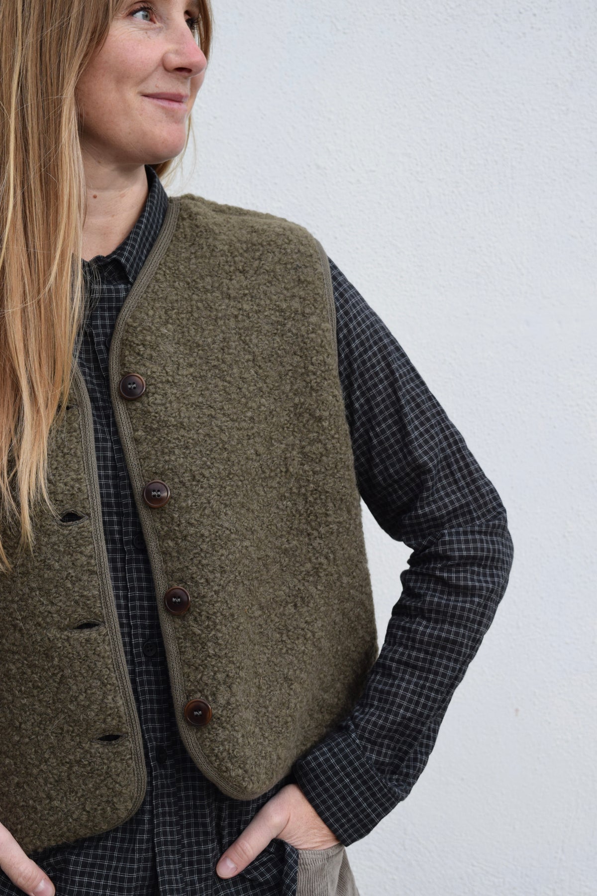 L'Envers Luce Vest / Khaki Curly Alpaca