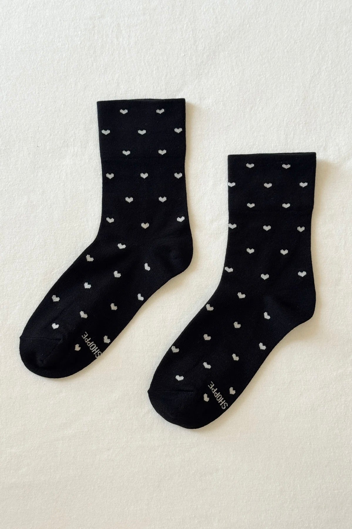 Le Bon Shoppe Sneaker Socks / Black + Cream Hearts