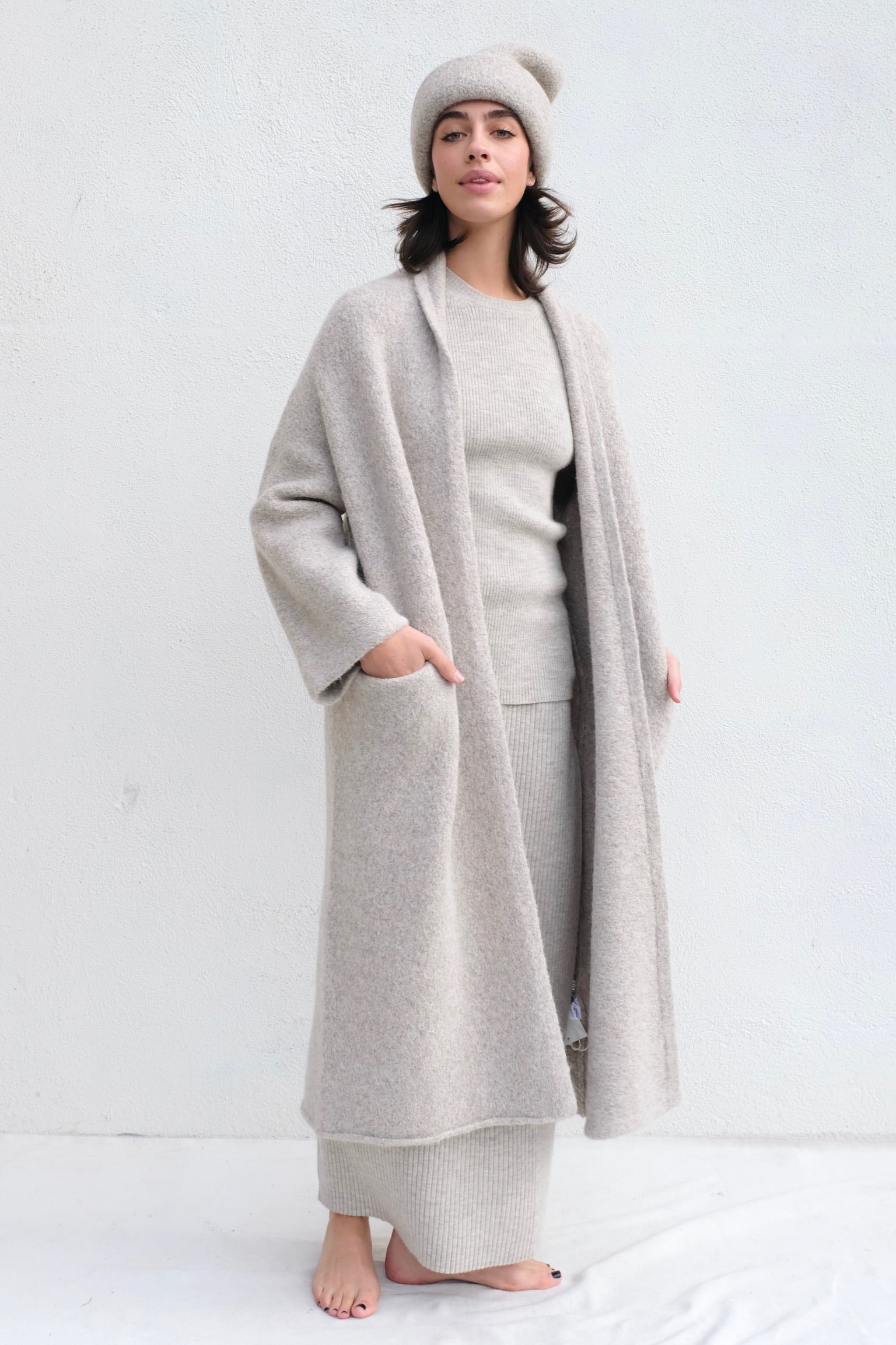 Long Shawl Cardigan / Pebble