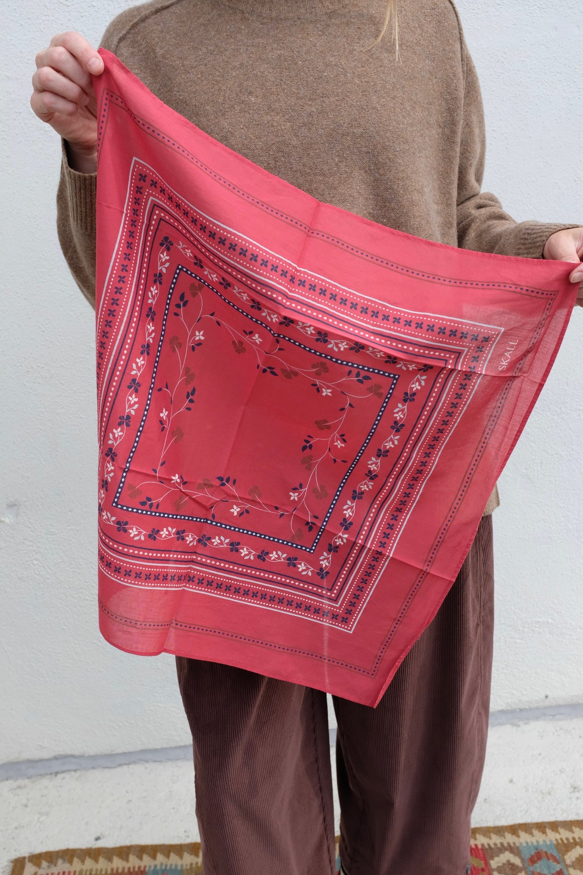 Floral Scarf / Faded Red