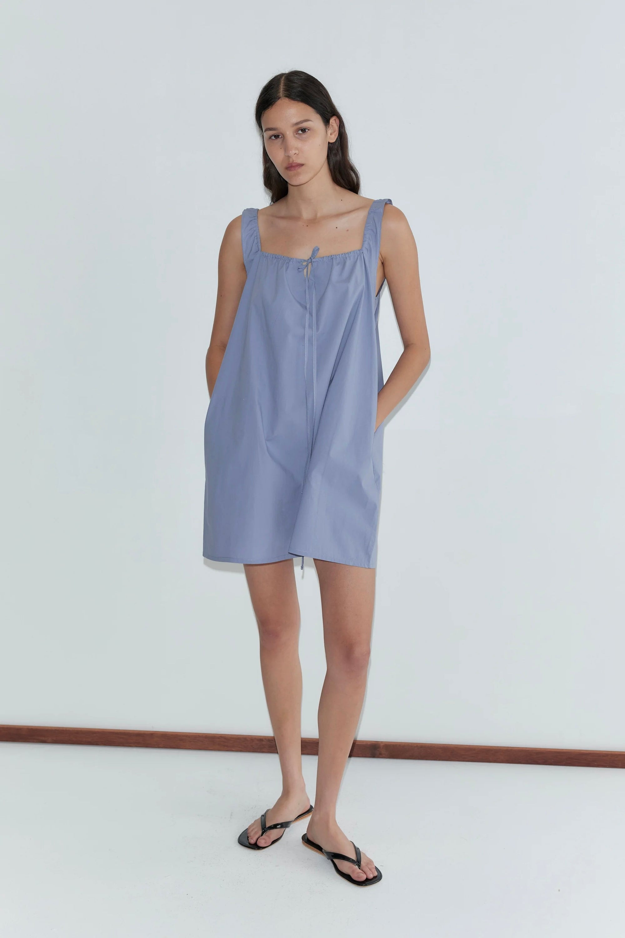Bow Dress / Iris