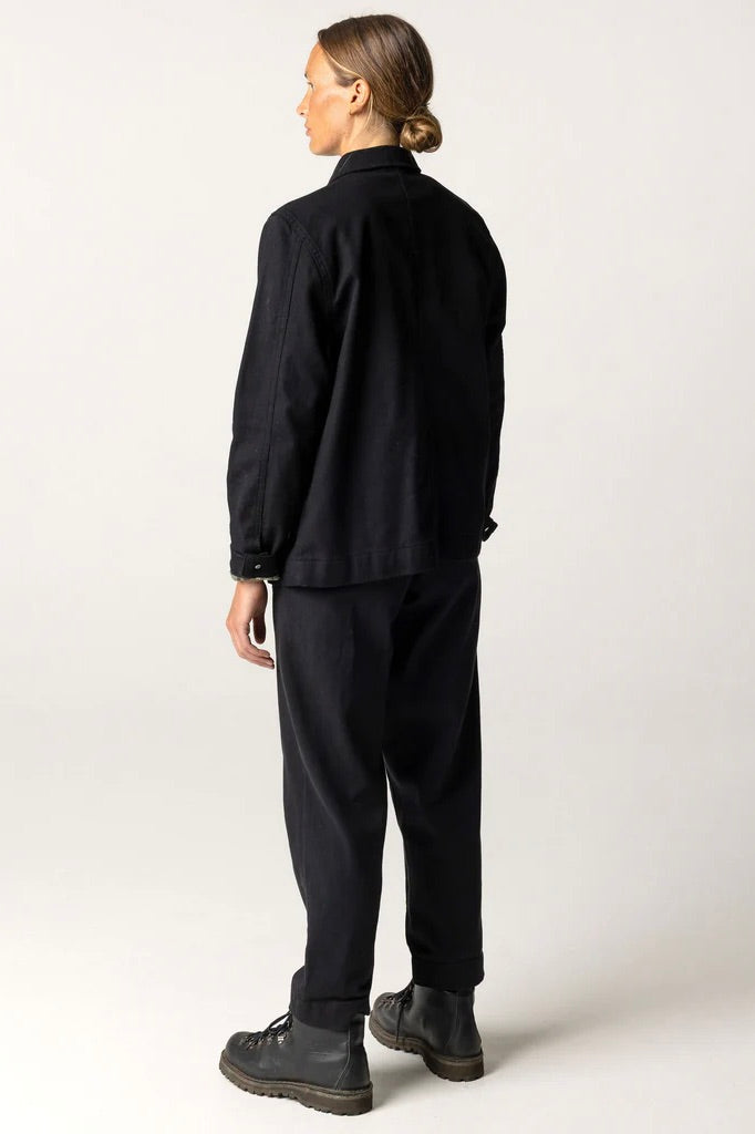 Finisterre Yarrel Flannel Lined Chore Jacket / Black