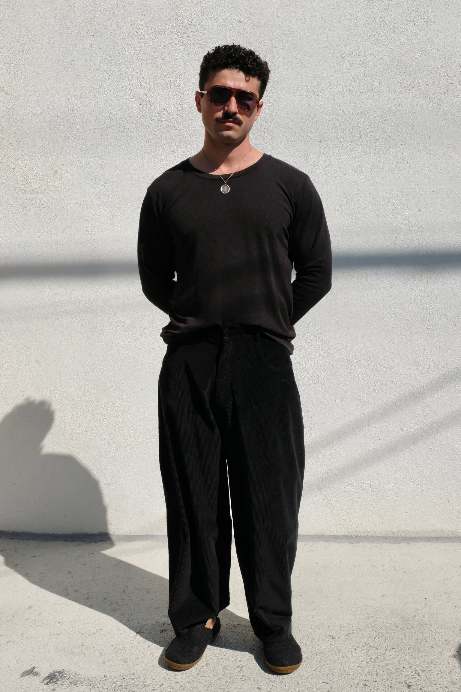 Cordera Corduroy Baggy Pants / Black