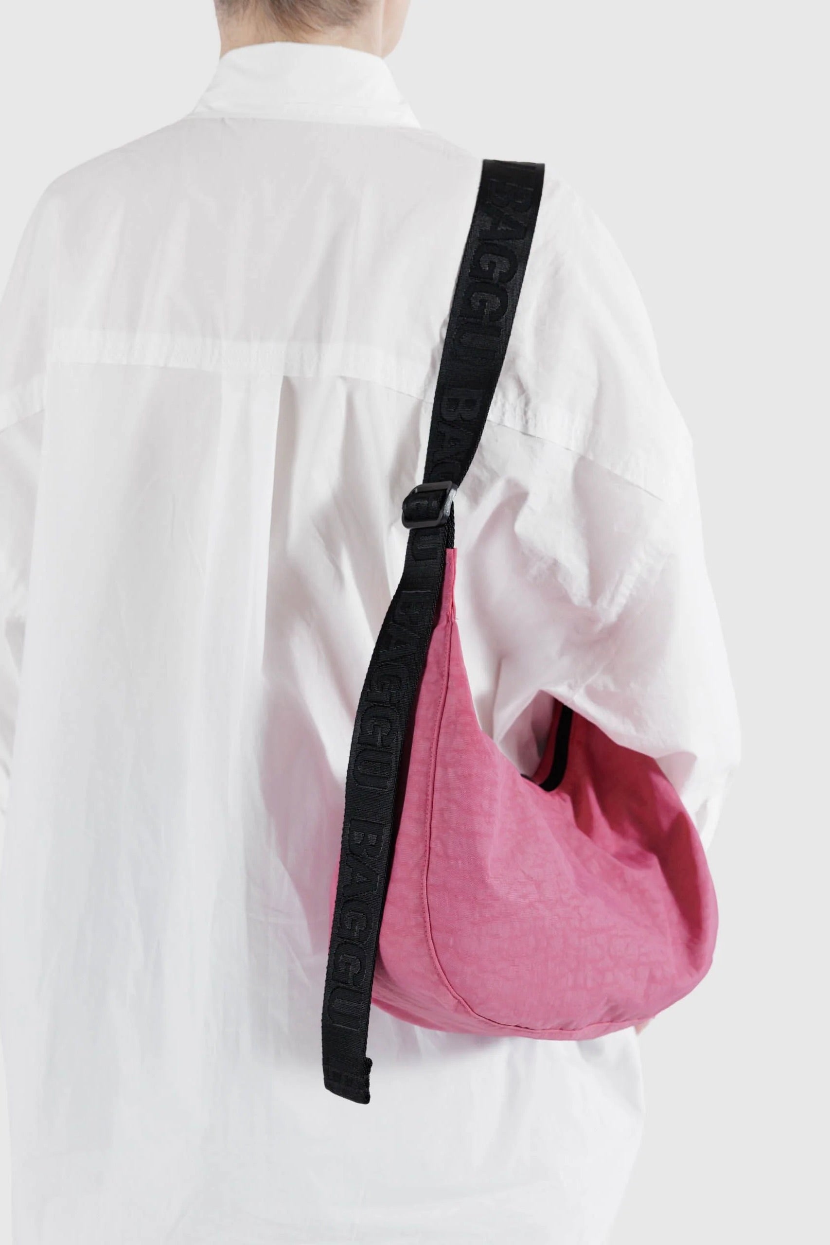 Medium Nylon Crescent Bag / Azalea Pink