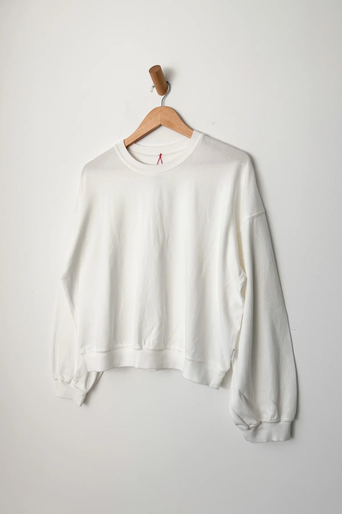 Le Bon Shoppe Cali Jersey Sweatshirt / Vintage White