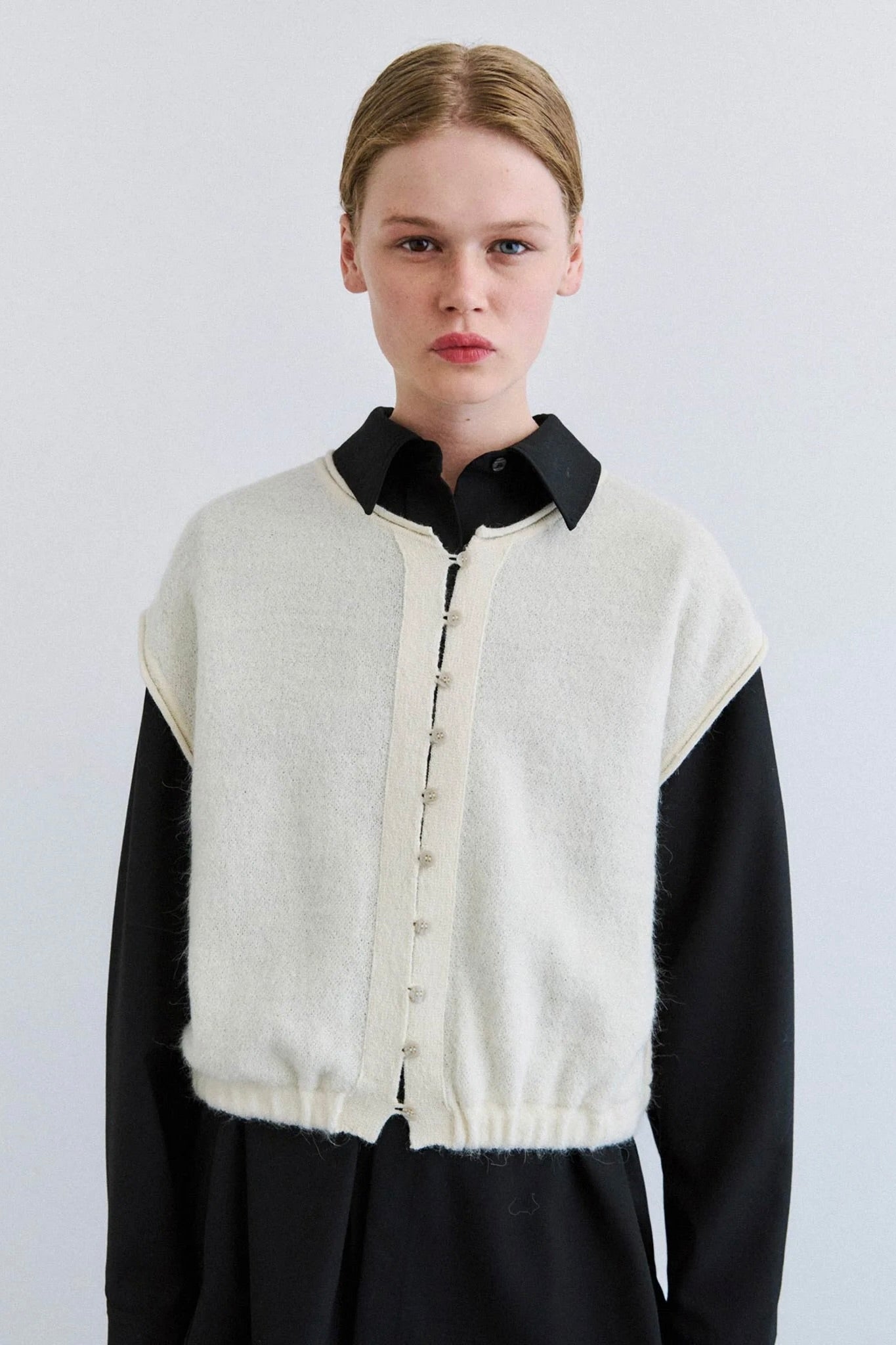 Rus Namida Vest / Chalk