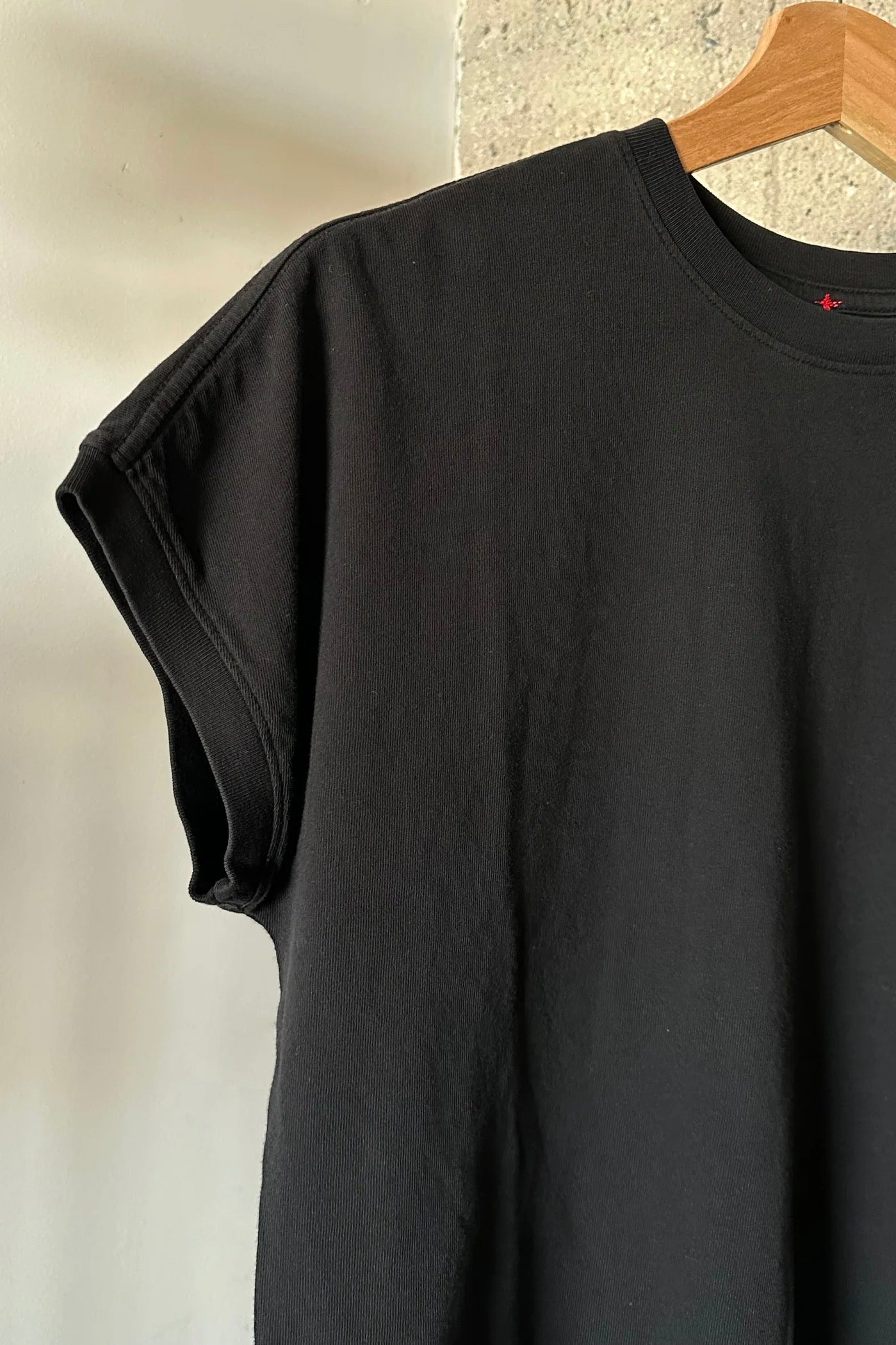 Le Bon Shoppe Ease Tee / True Black