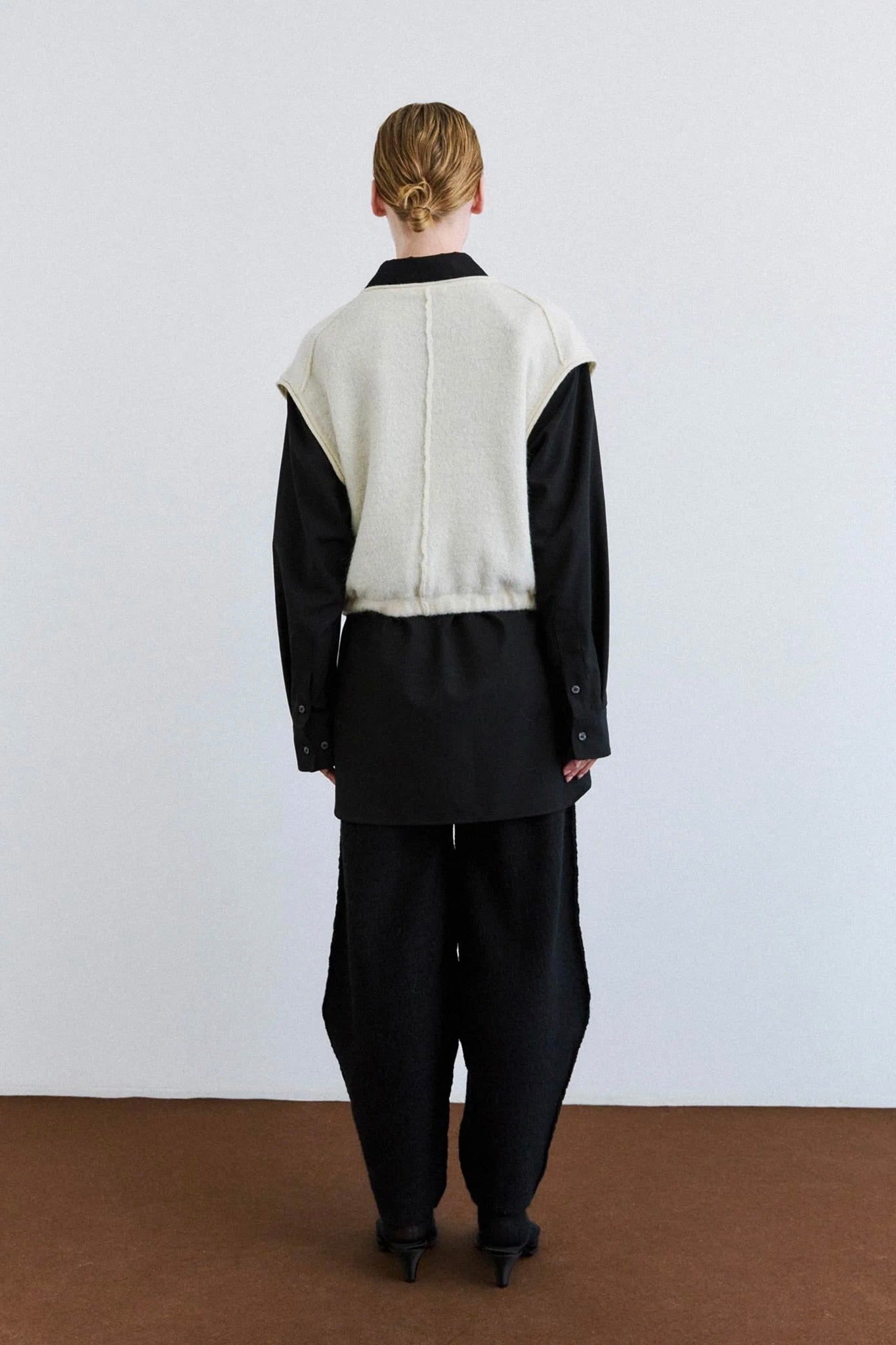 Rus Namida Vest / Chalk