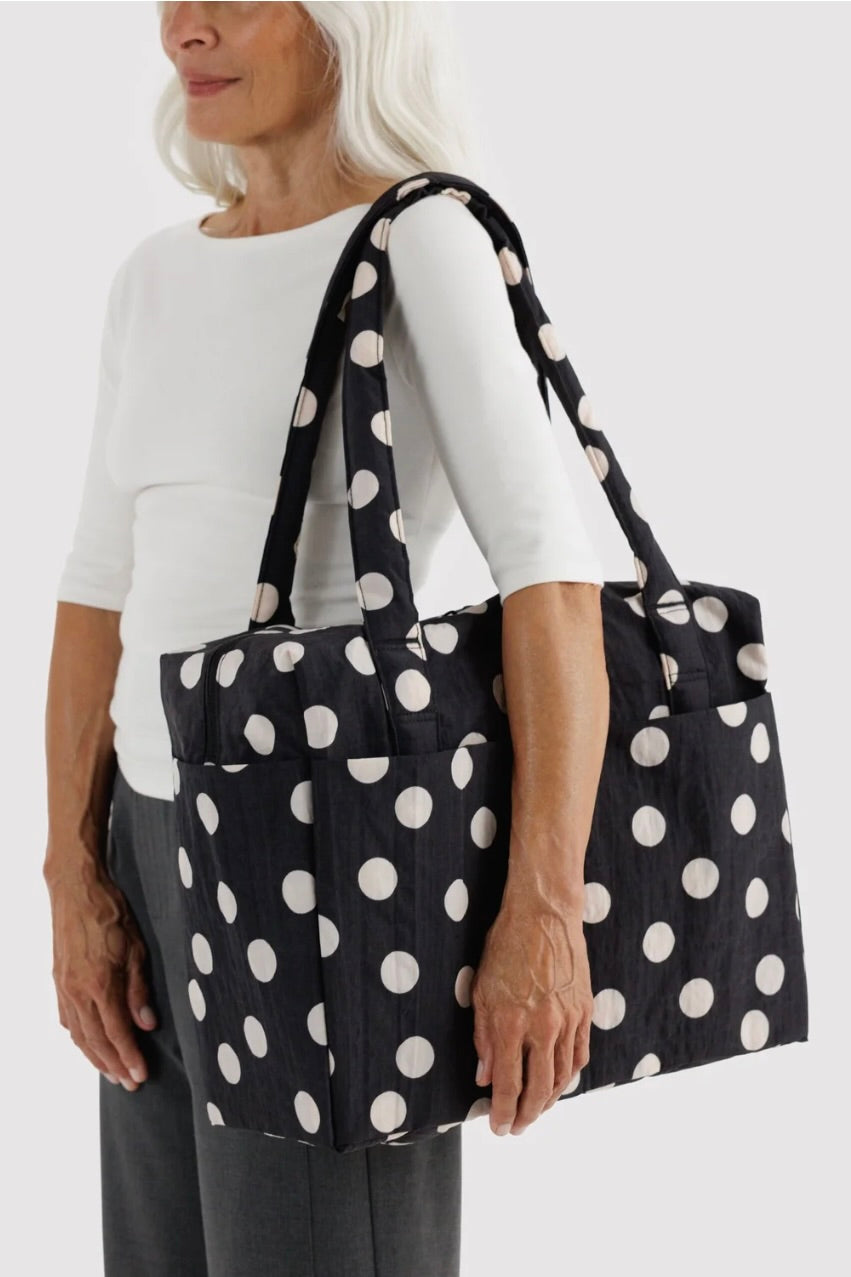 Baggu Small Cloud Carry-On / Black + Cream Polka Dot